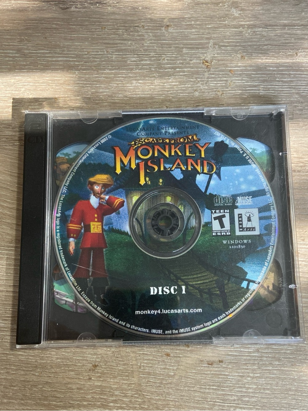 Escape From Monkey Island (PC Game, 2000) 2 Disc CD-ROM *No Manual*